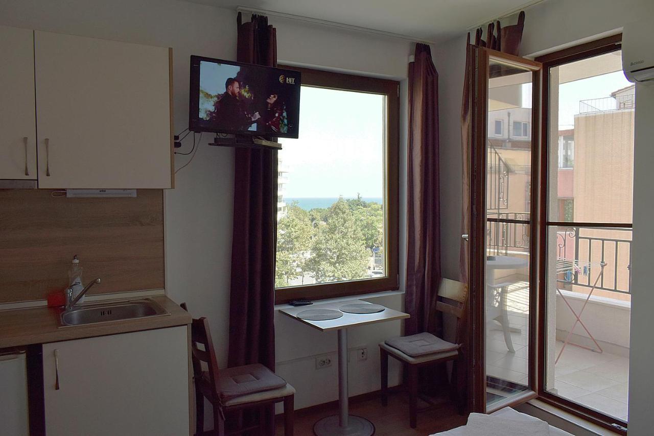 Flora Beach Apartaments Burgas City Exteriér fotografie