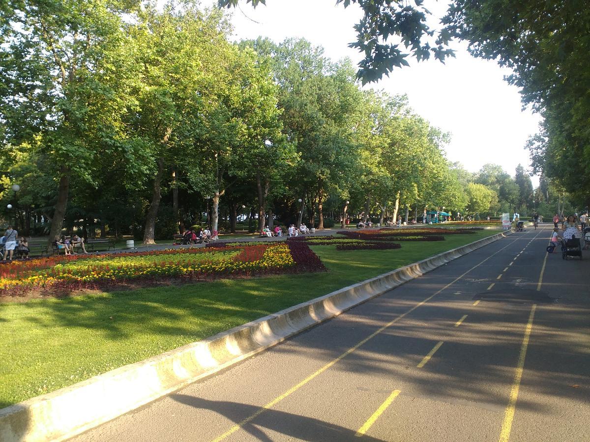 Flora Beach Apartaments Burgas City Exteriér fotografie
